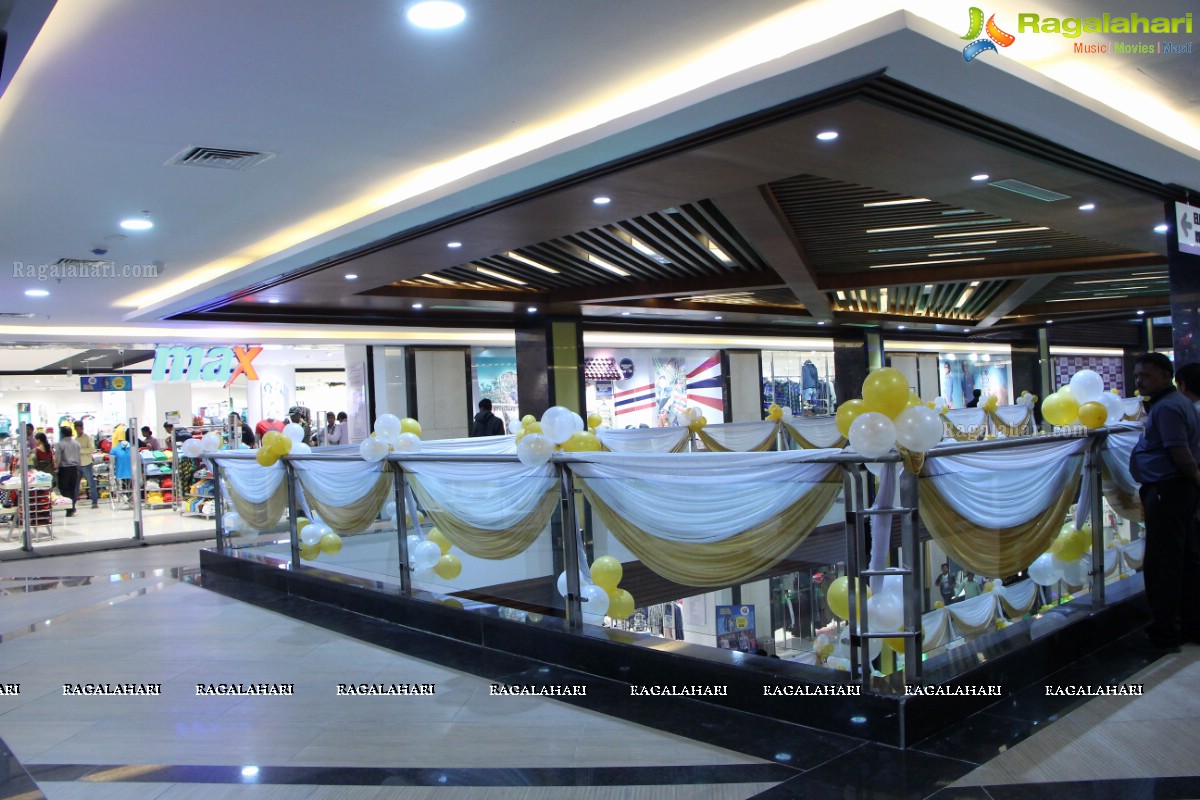 Grand Launch of Mantra Mall at Attapur, Hyderabad