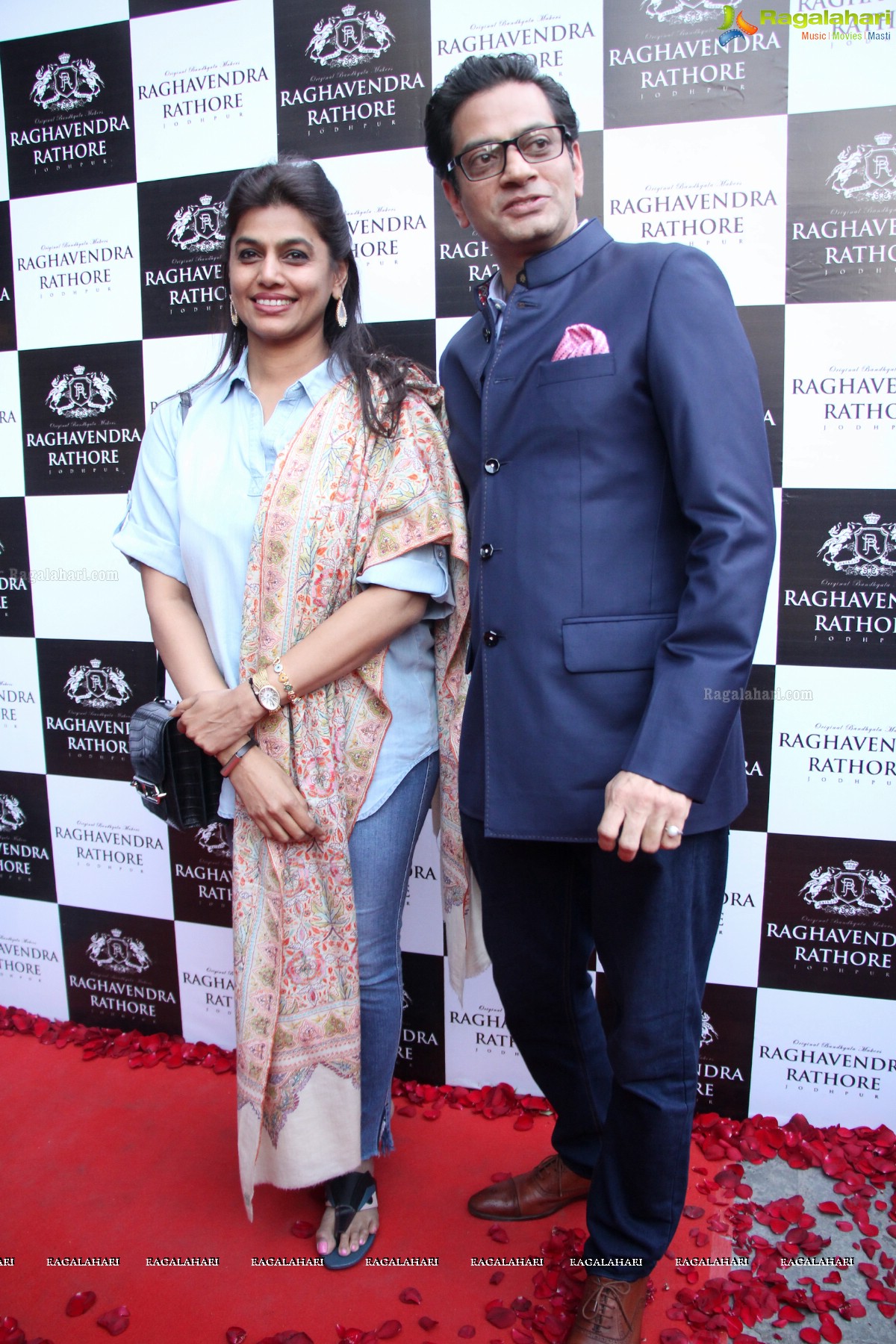 Sonam Kapoor launches Raghavendra Rathore, Hyderabad