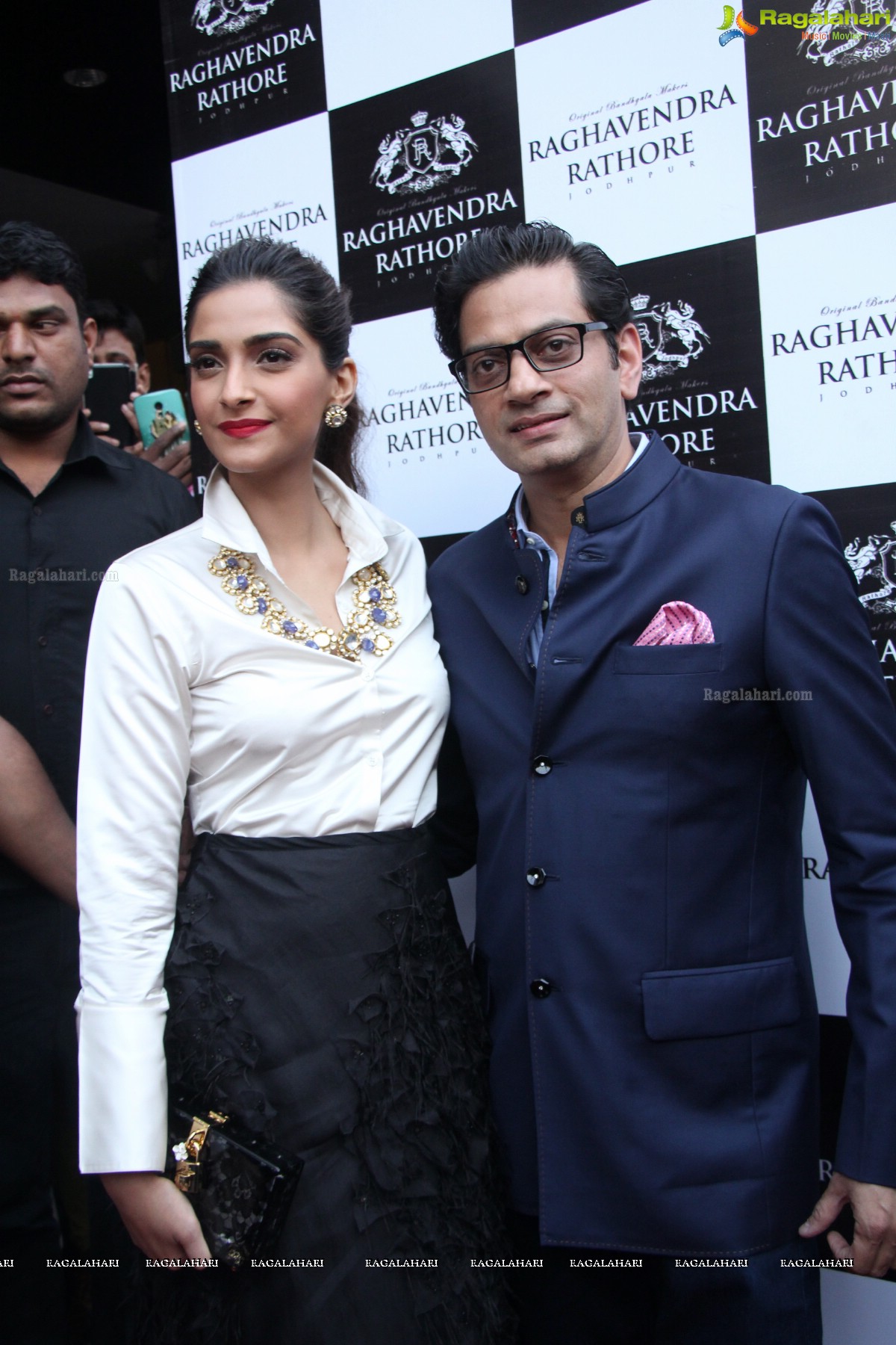 Sonam Kapoor launches Raghavendra Rathore, Hyderabad