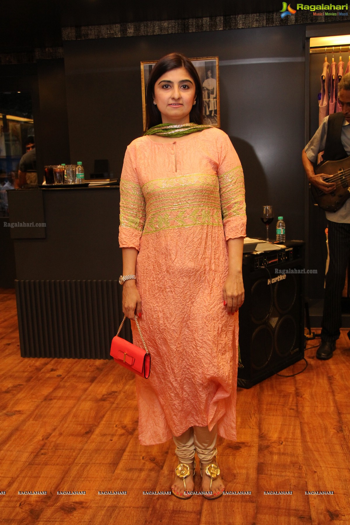 Sonam Kapoor launches Raghavendra Rathore, Hyderabad