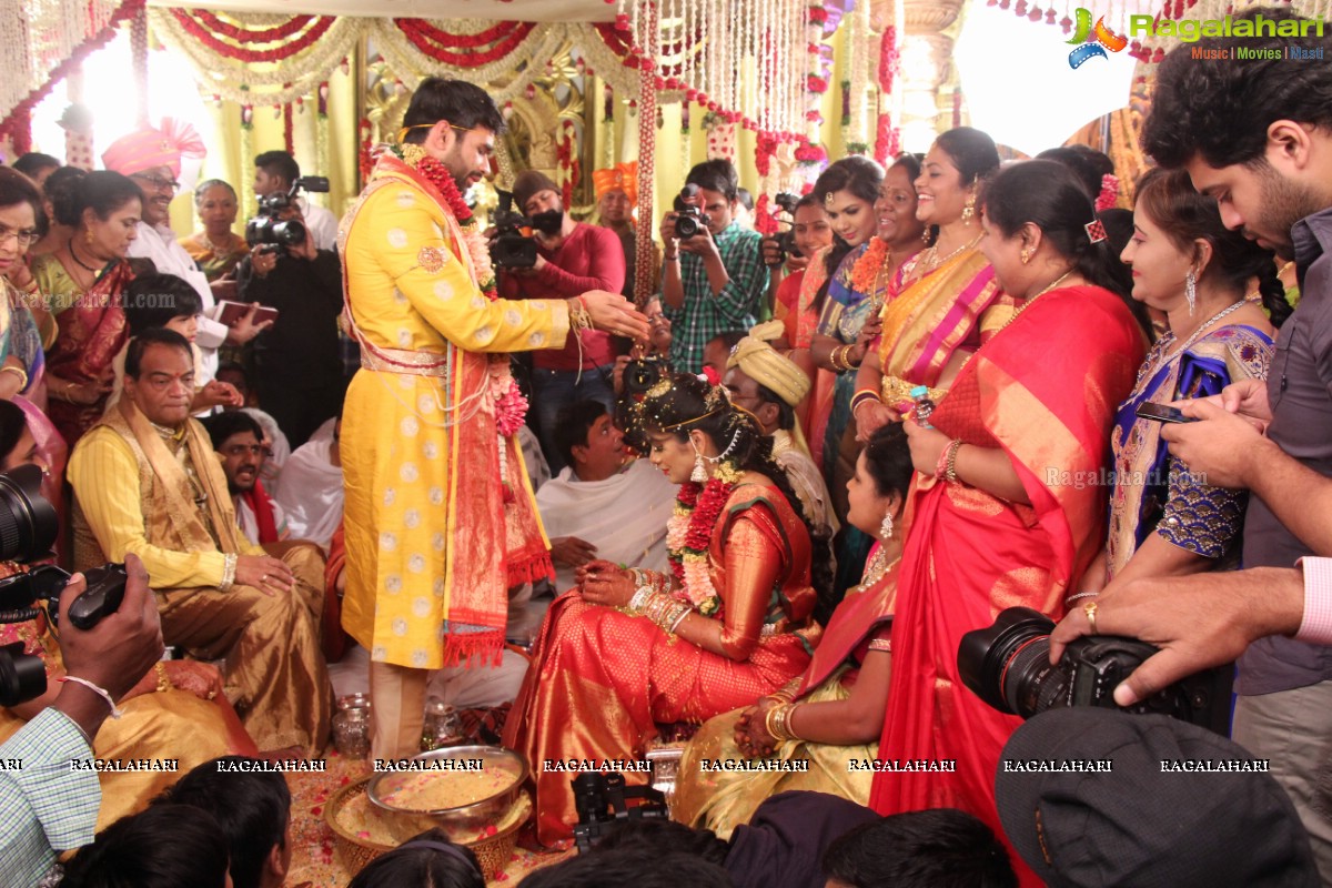 Grand Wedding of Vinayak and Veena at JRC Convention Center, Jubilee Hills, Hyderabad