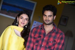 Sudheer Babu - Aditi Rao Hydari