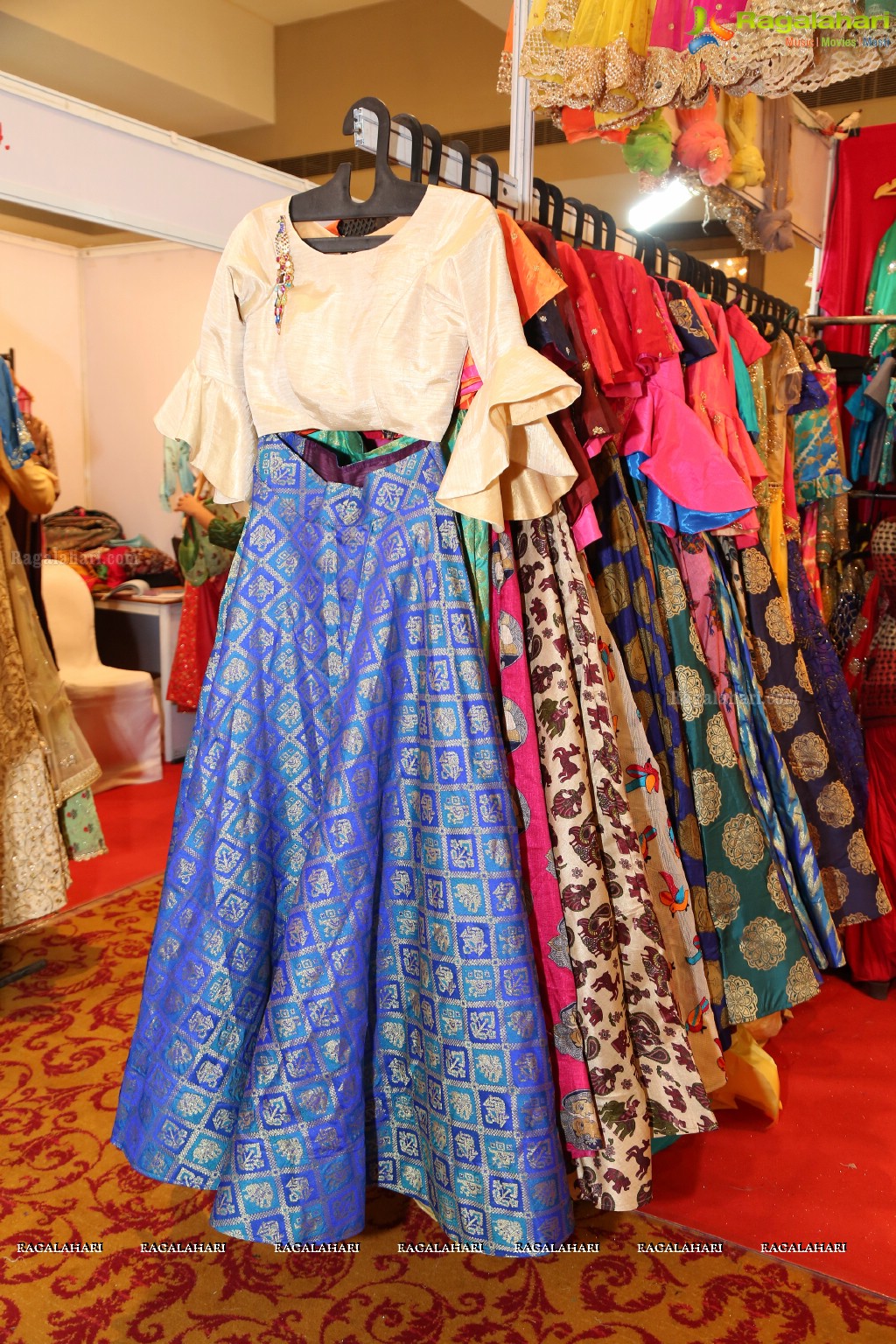 Bhavya Sri launches Akritti Exhibition & Sale at Taj Deccan