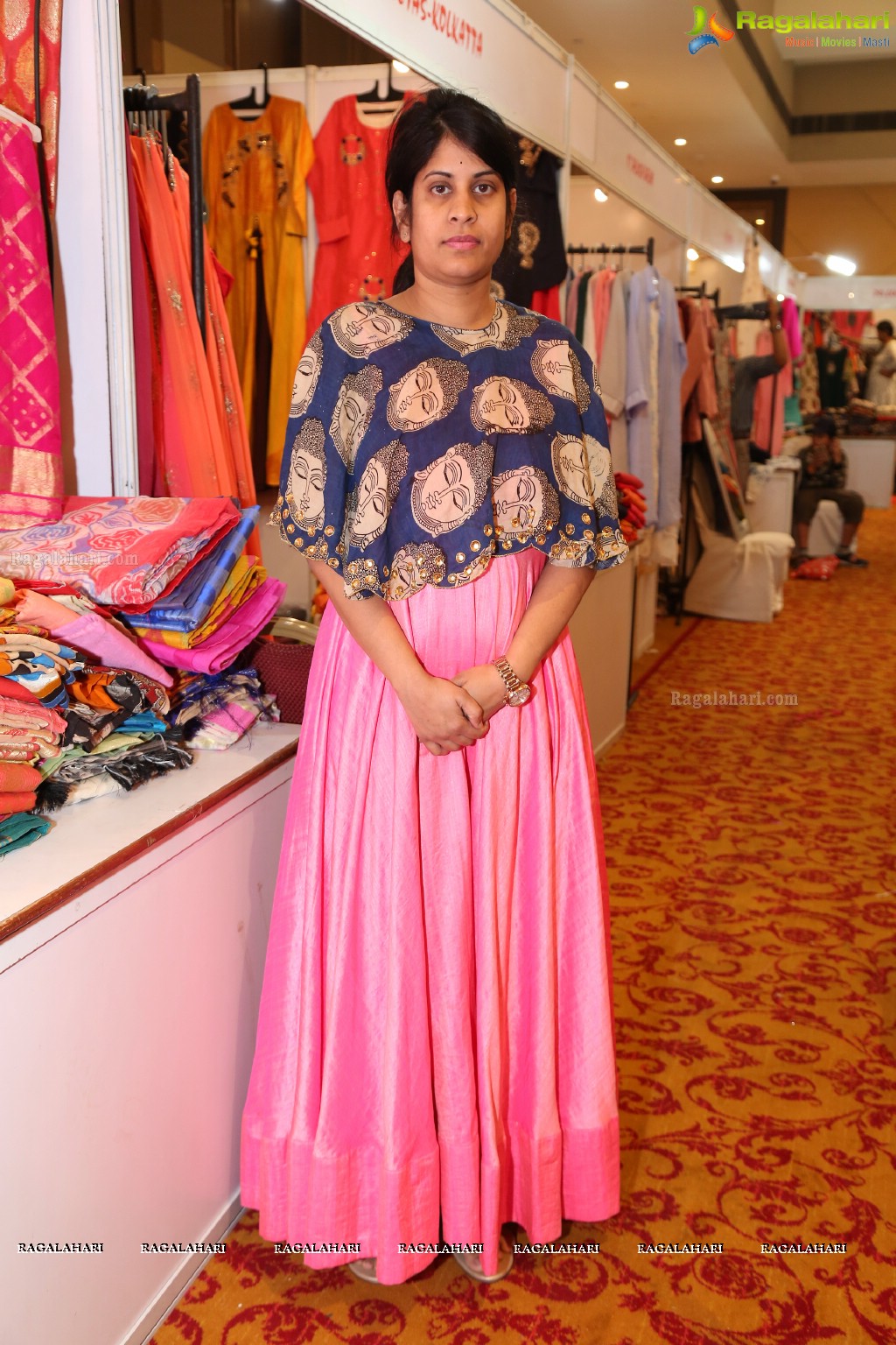 Bhavya Sri launches Akritti Exhibition & Sale at Taj Deccan