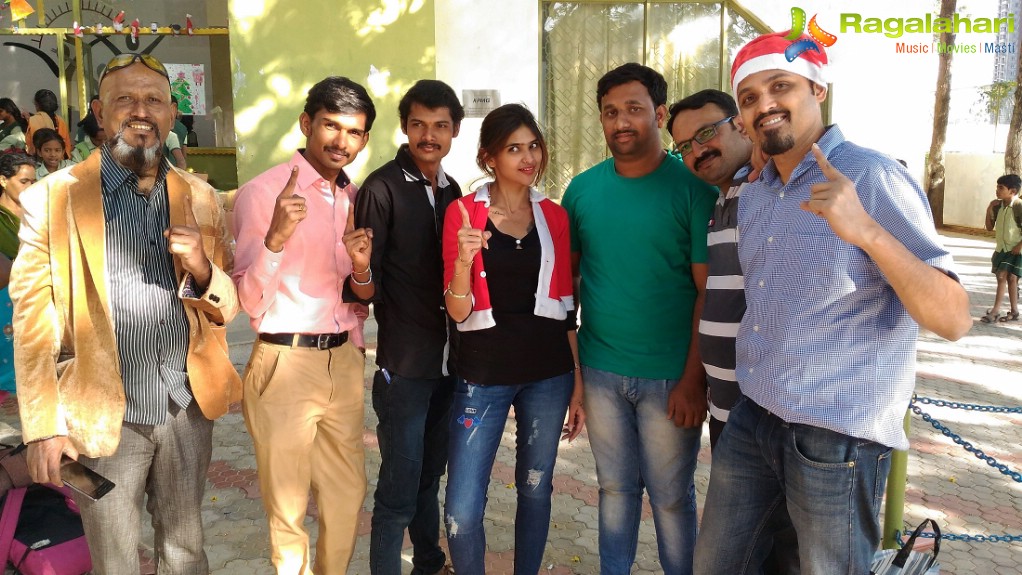 92.7 Big FM Christmas Spirit with its Besanta Initiative