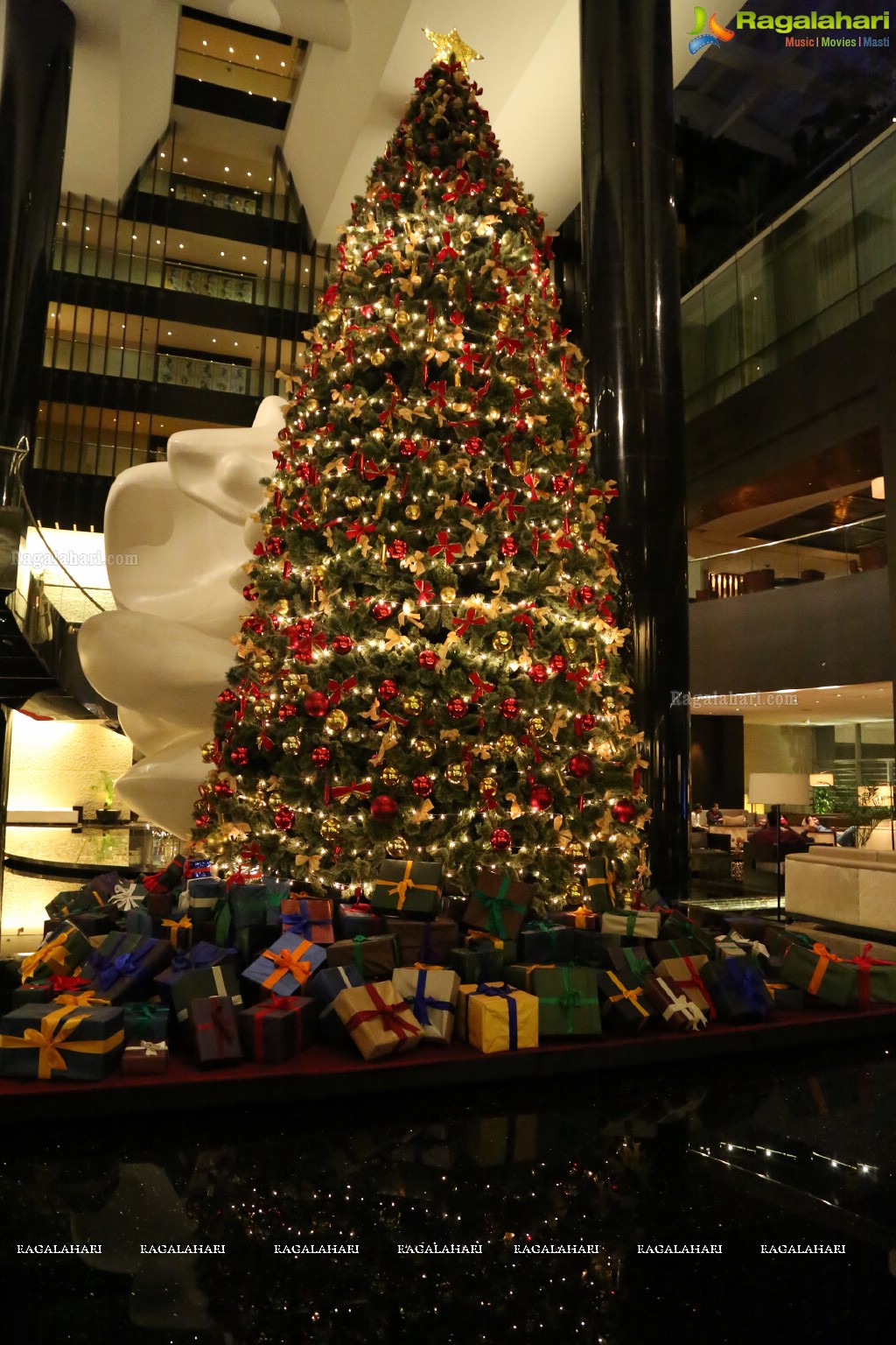 Christmas Decor 2017 at Park Hyatt