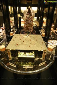 Park Hyatt Christmas Decor