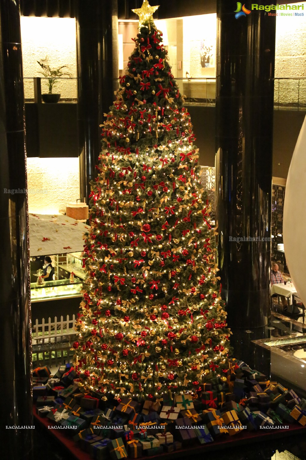 Christmas Decor 2017 at Park Hyatt