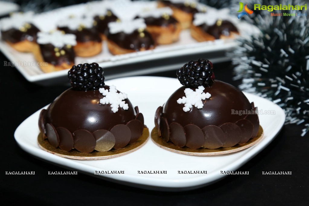 Christmas Food Photography Contest at Van Lavino Cafe & Patisserie