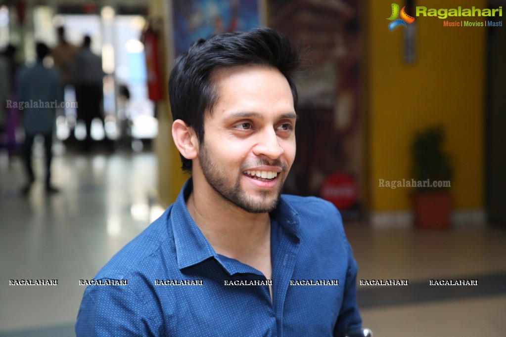 Flashmob with Badminton Star Parupalli Kashyap at Prasads Imax