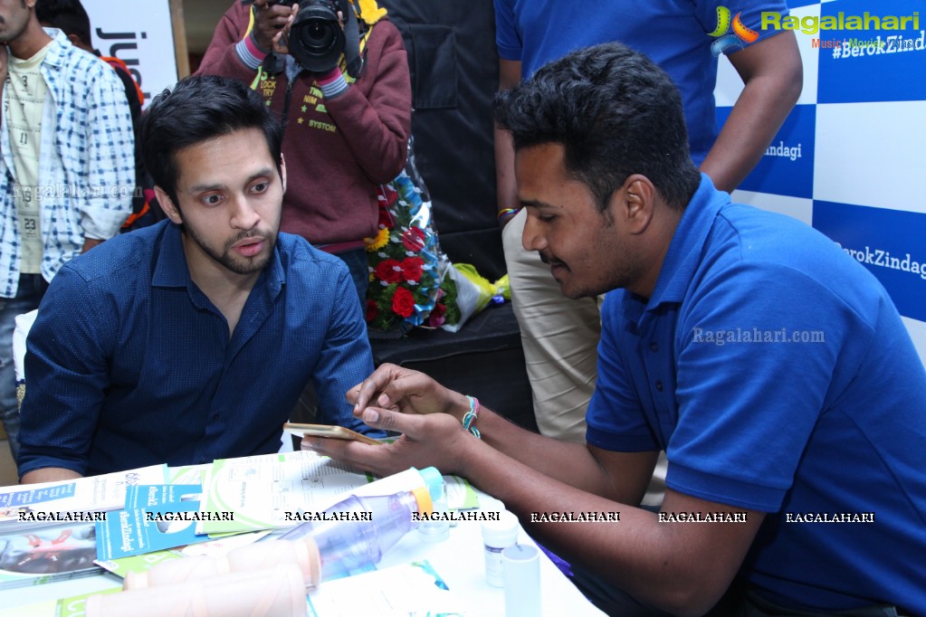 Flashmob with Badminton Star Parupalli Kashyap at Prasads Imax