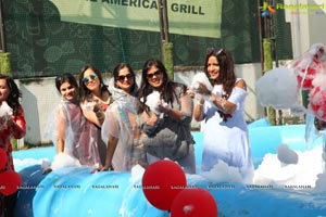 Foam Party by Samanvay Ladies Club