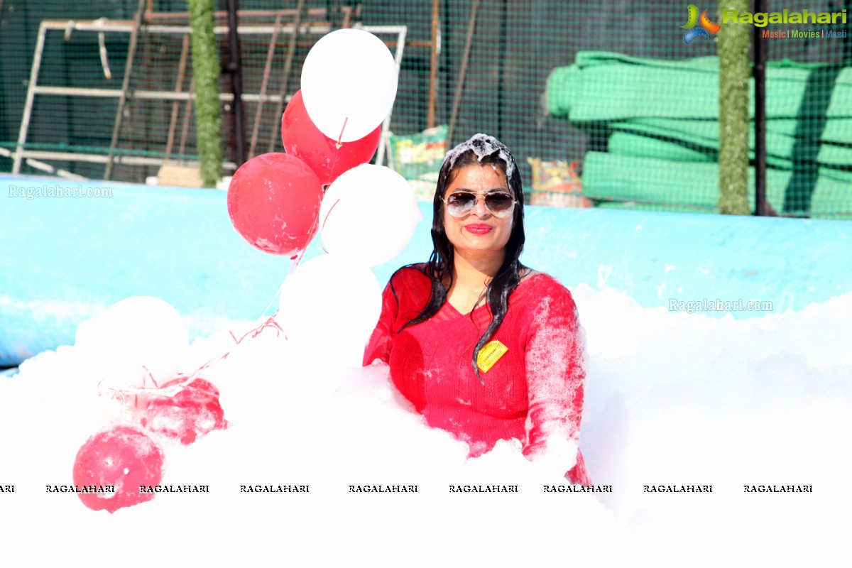 Foam Party by Samanvay Ladies Club at TAG-The American Grill