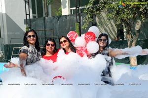 Foam Party by Samanvay Ladies Club