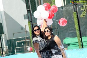 Foam Party by Samanvay Ladies Club