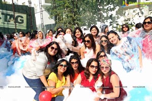 Foam Party by Samanvay Ladies Club