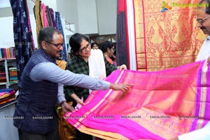 Go Swadeshi Handloom Exhibition