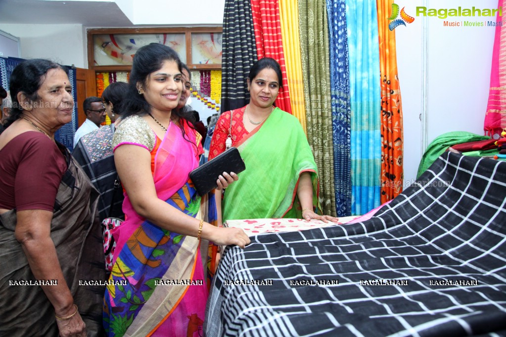 Go Swadeshi - Handloom Exhibition Launch at The Kalinga Cultural Hall, Banjara Hills