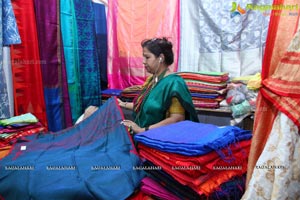 Go Swadeshi Handloom Exhibition