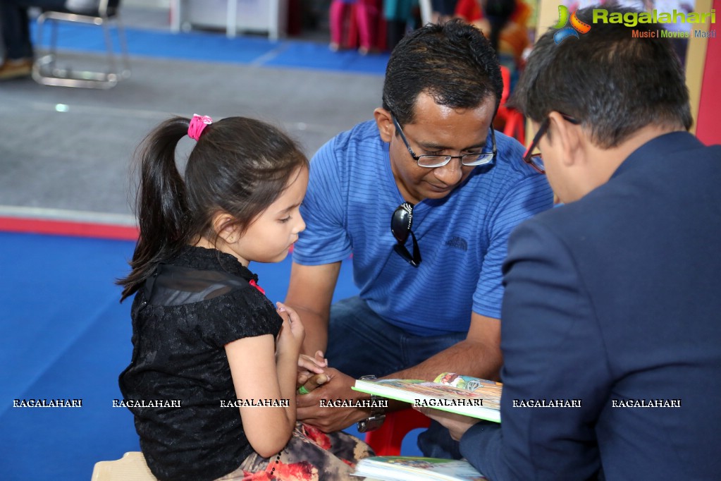 10th Edition of Hyderabad KIDS FAIR 2017 Photos