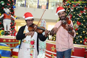 Musical Flash Mob at Forum Sujana Mall