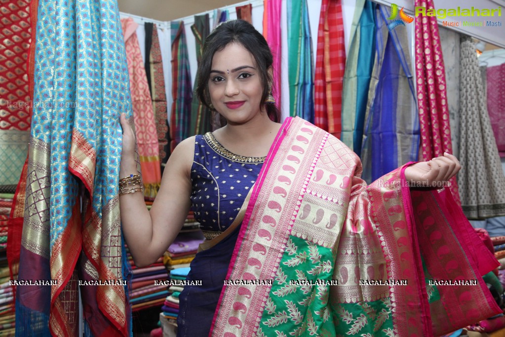 Priyansha Dubey Inaugurated National Silk Expo At Sri Satyasai Nigamagamam, Hyderabad