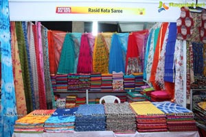 National Silk Expo At Sri Satyasai Nigamagamam