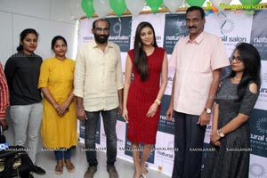 Neha Hinge Launches Natural Salon