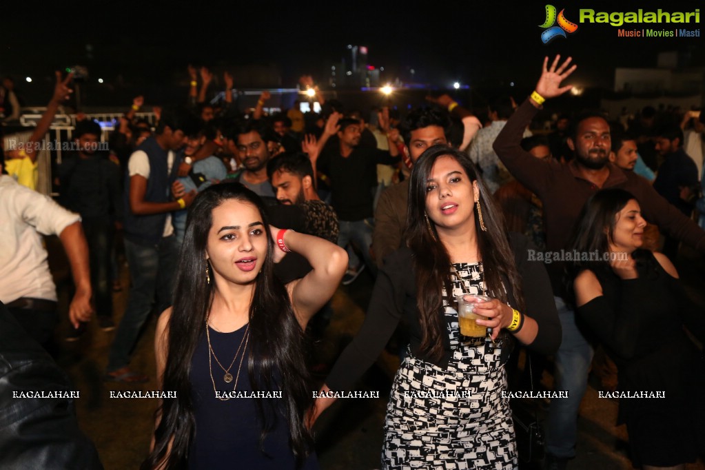 NYE 2018 with DJ Piyush Bajaj at Sayalo HCG Grounds, Hyderabad