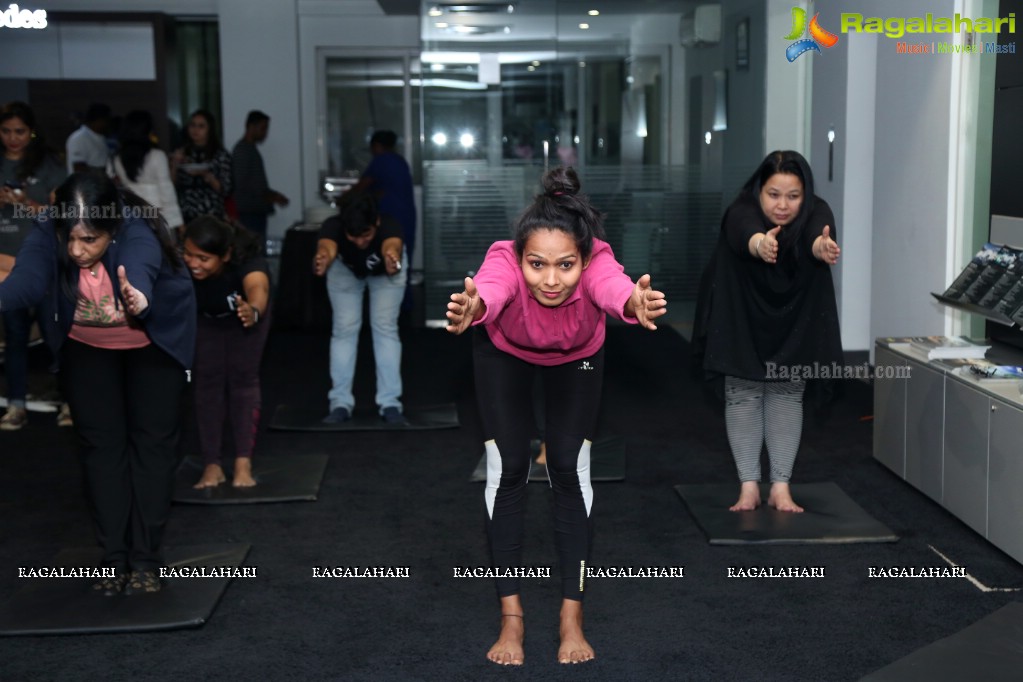 The Workout Look with Laila Khan and Rina Hindocha at Mahavir Motors, Hyderabad