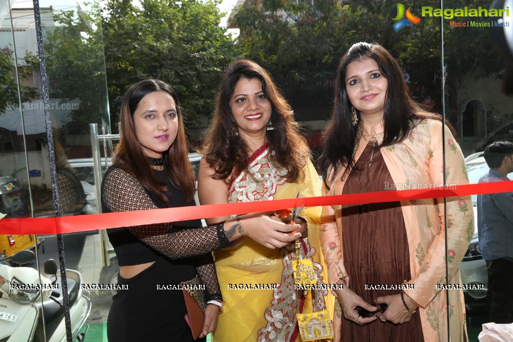 RK Kasat Lace and Boutique Accessories Store Launch