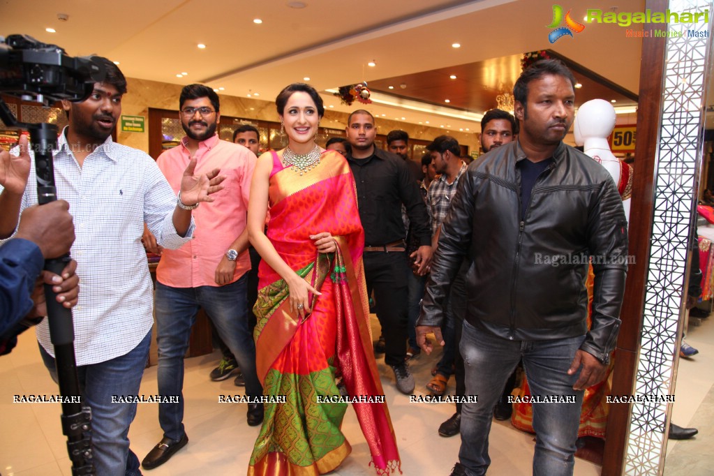 Pragya Jaiswal launches Jewellery Section at South India Shopping Mall, Ameerpet