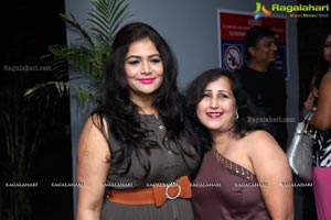 Sudha Jain Thanksgiving Party