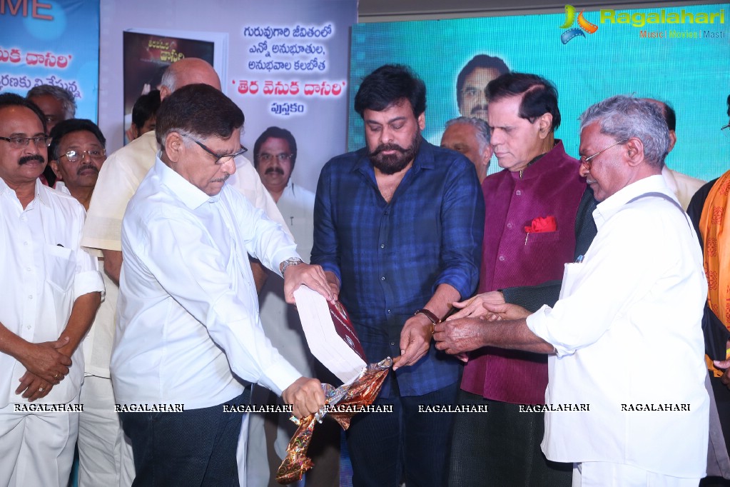 Tera Venuka Book Launch by Chiranjeevi