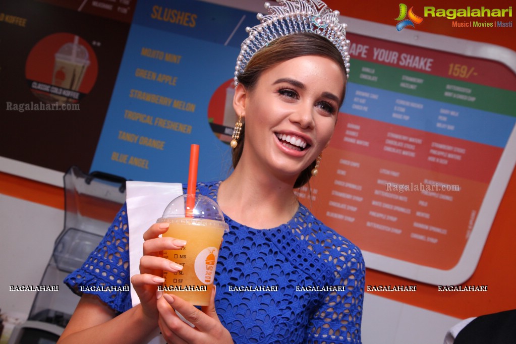 The Thickshake Factory Celebrates 4 Years With Miss Australia 2017 