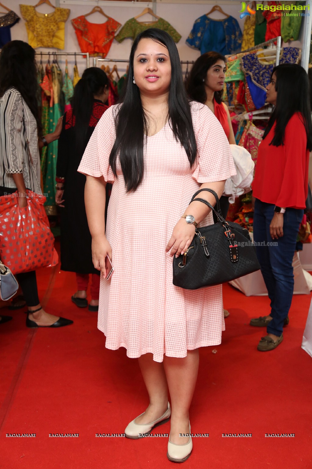 Neha Deshpande launches Trendz Exhibition at Taj Krishna