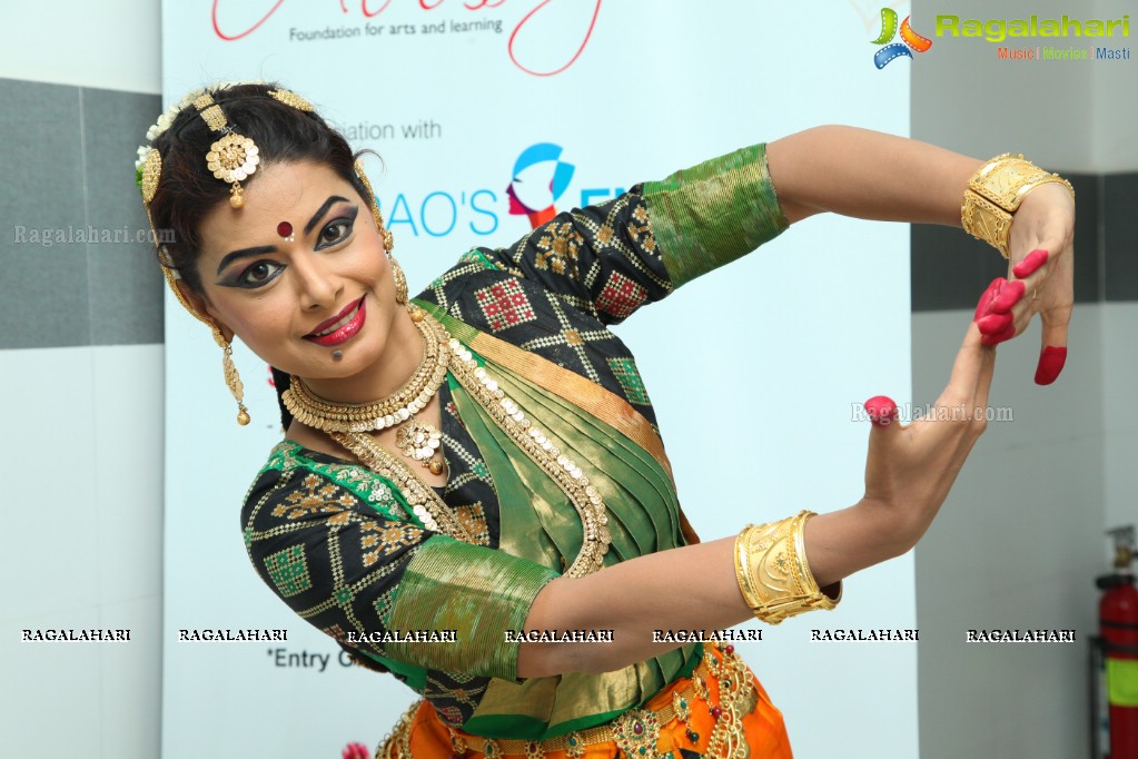 Vilasini Natyam by Ananda Priya Foundation at Dr. Rao's ENT Hospital Auditorium