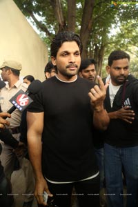 Tollywood Superstars Cast Votes in Telangana Polls