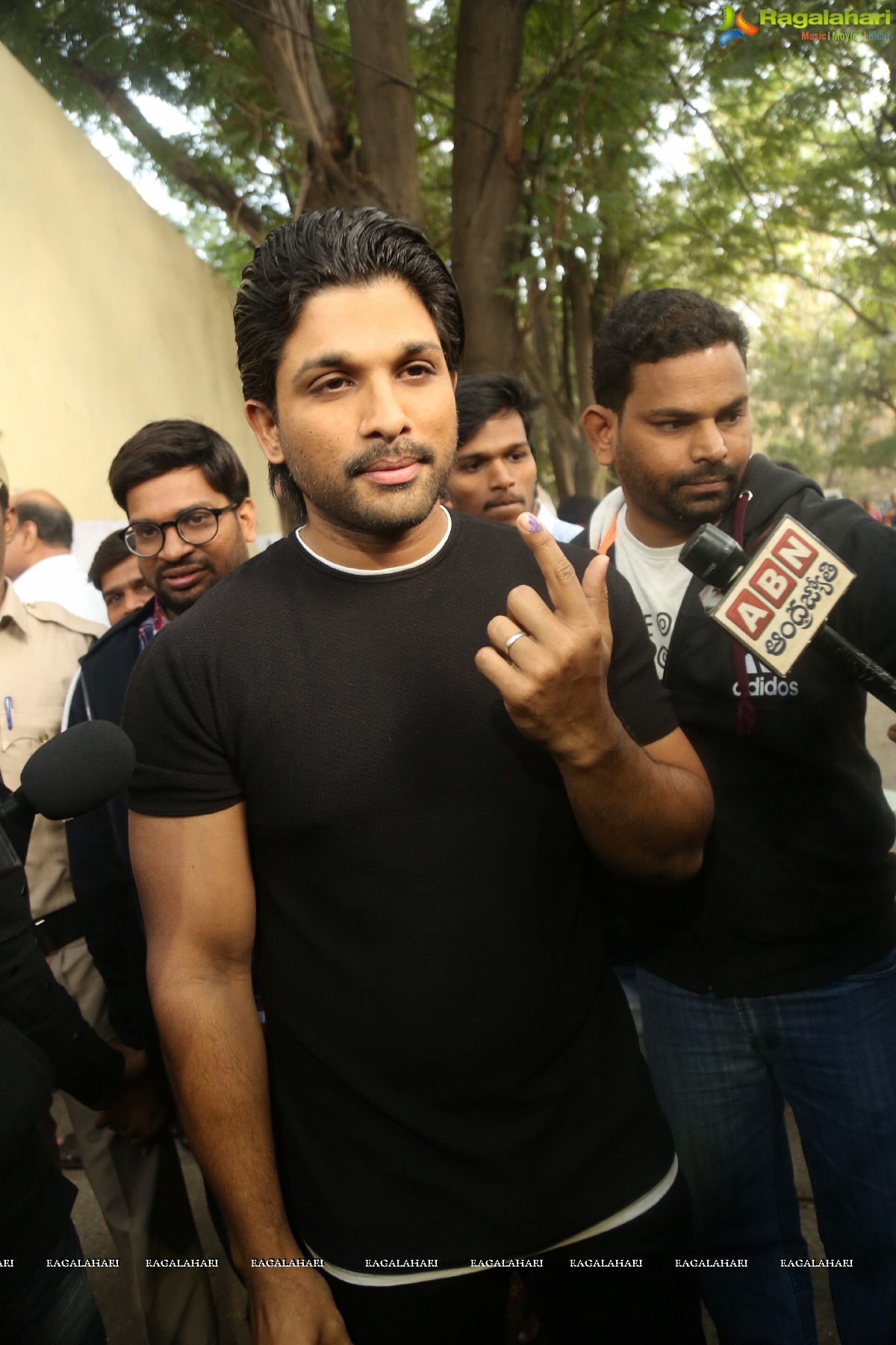 Tollywood Stars Cast Their Vote In Telangana Assembly Elections