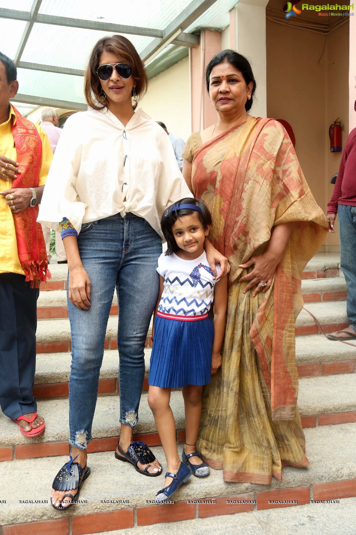 Tollywood Stars Cast Their Vote In Telangana Assembly Elections