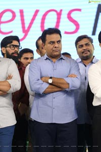 Vinaya Vidheya Rama Pre-Release Event