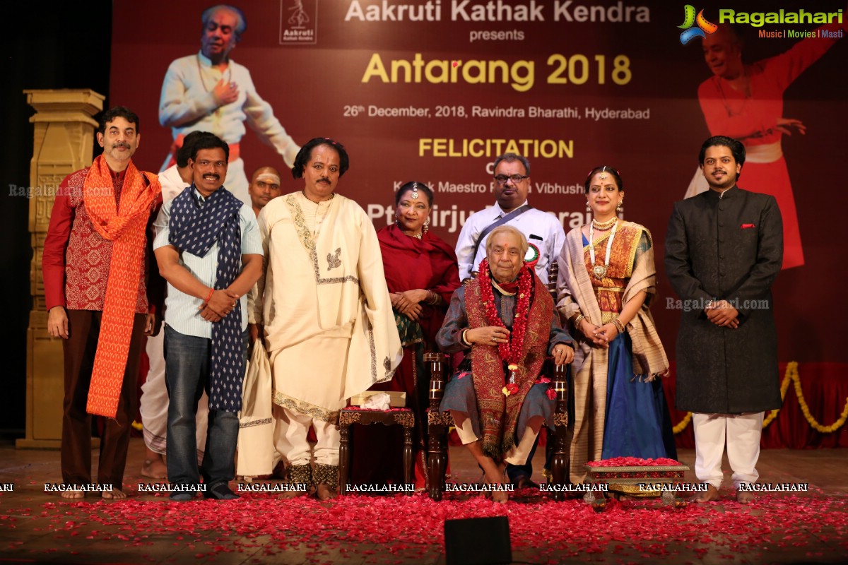  Legendary Kathak Maestro, Padma Vibhushan Pandit Birju Maharaj Performing at Antarang