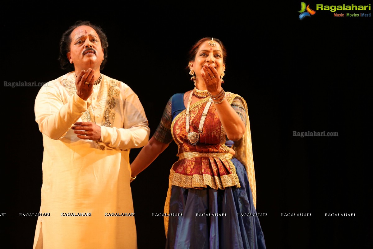  Legendary Kathak Maestro, Padma Vibhushan Pandit Birju Maharaj Performing at Antarang