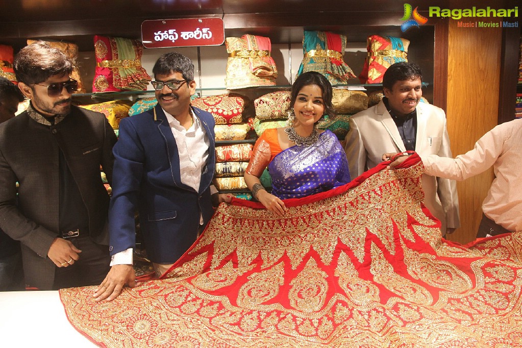 Anupama Parameswaran & Kaushal Inaugurate Subhamasthu Shopping Mall At Vijayawada