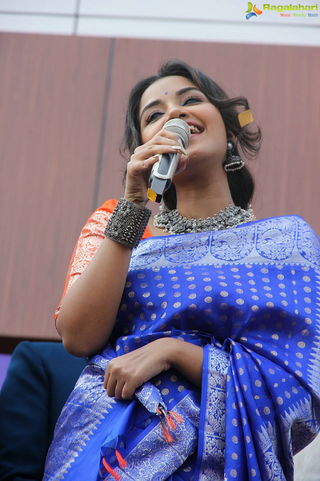 Anupama Parameswaran & Kaushal Inaugurate Subhamasthu Shopping Mall At Vijayawada