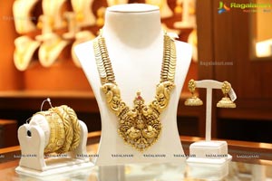 Malabar Gold and Diamonds Holds Artistry Jewellery Show