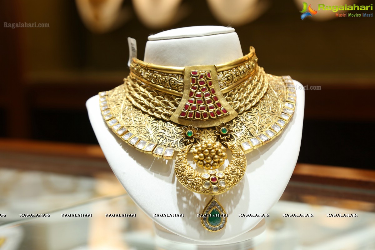 Malabar Gold and Diamonds Artistry Branded Jewellery Show at Somajiguda Showroom