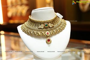 Malabar Gold and Diamonds Holds Artistry Jewellery Show