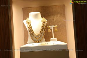 Malabar Gold and Diamonds Holds Artistry Jewellery Show