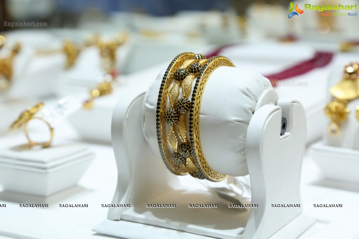 Malabar Gold and Diamonds Artistry Branded Jewellery Show at Somajiguda Showroom